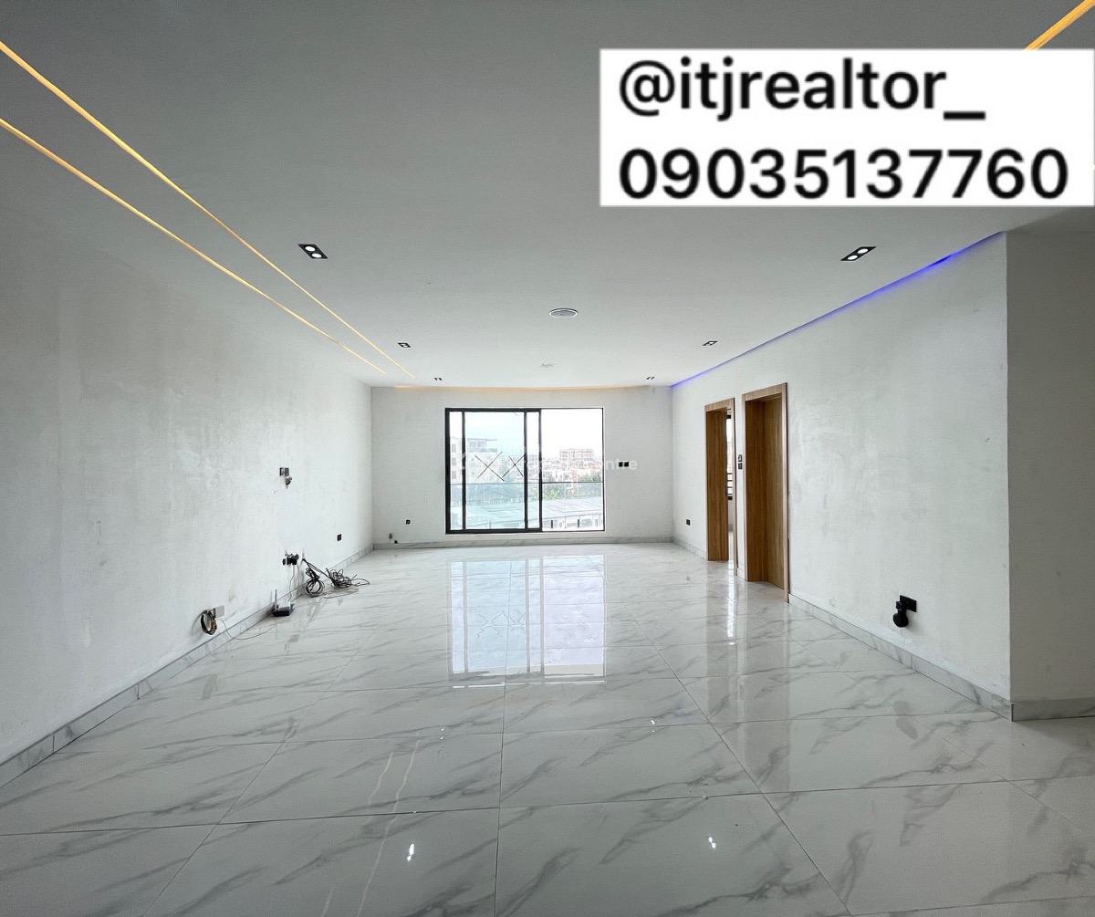 Loveky 2 Bedroom Apartment with Bq, Lekki Phase 1, Lekki, Lagos, Block of Flats for Sale