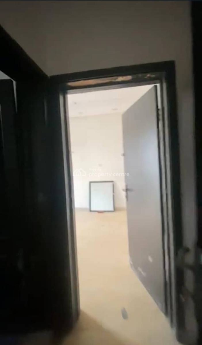 a Spacious Mini Flat, Chevron, Lekki, Lagos, Mini Flat (room and Parlour) for Rent