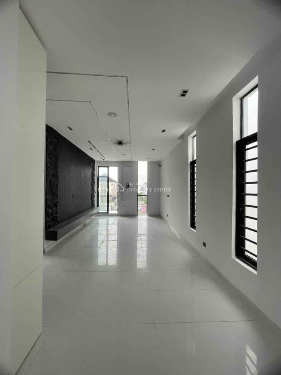 Magnificent Home in Lekki with Pool & Many Amazing Features, Ikota,lekki, Lekki, Lagos, Detached Duplex for Sale