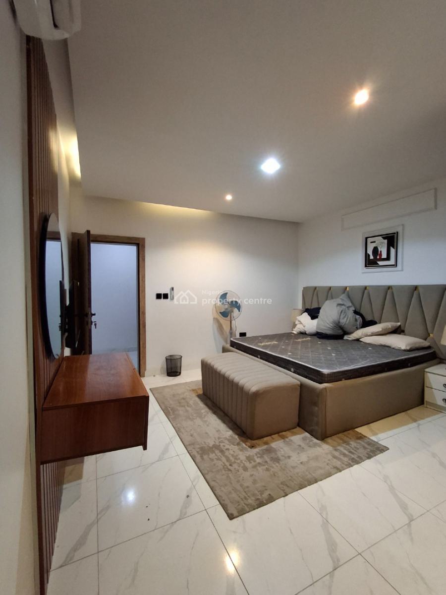 2bedroom  Furnished Apartment, in a Well-secured Estate, Ologolo, Lekki, Lagos, Flat / Apartment for Rent