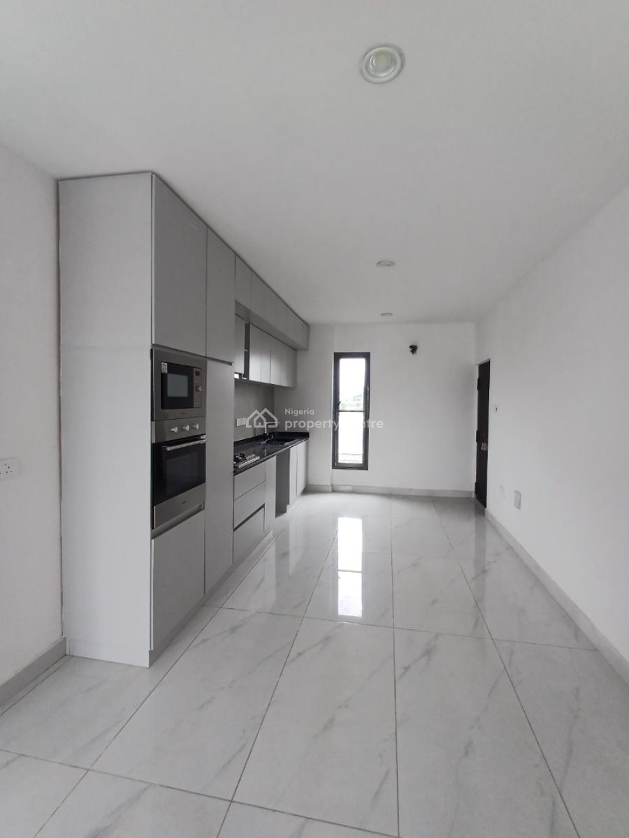 Luxury 3 Bedroom Apartment with Excellent Finishing, Lekki Phase 1, Lekki, Lagos, Flat / Apartment for Rent