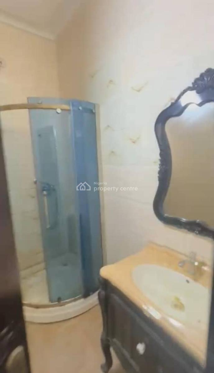 Luxury Spacious Room and Parlor Upstairs, Kunsela, Ikate, Lekki, Lagos, Flat / Apartment for Rent