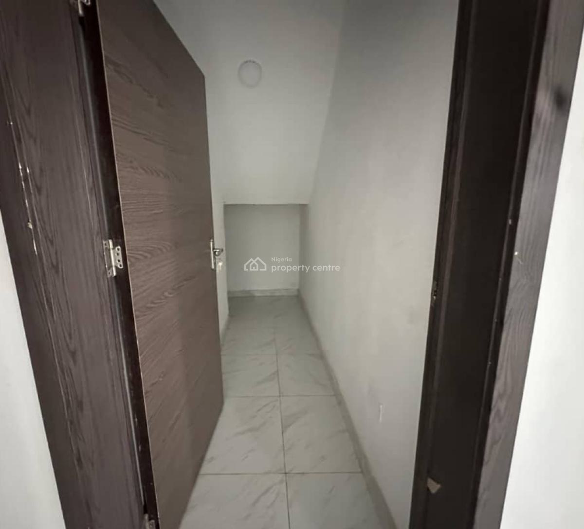 2 Bedroom Glass House at Monastery Road, Sangotedo Lagos, 2 Bedroom Glass House at Monastery Road, Sangotedo, Ajah, Lagos, Block of Flats for Sale
