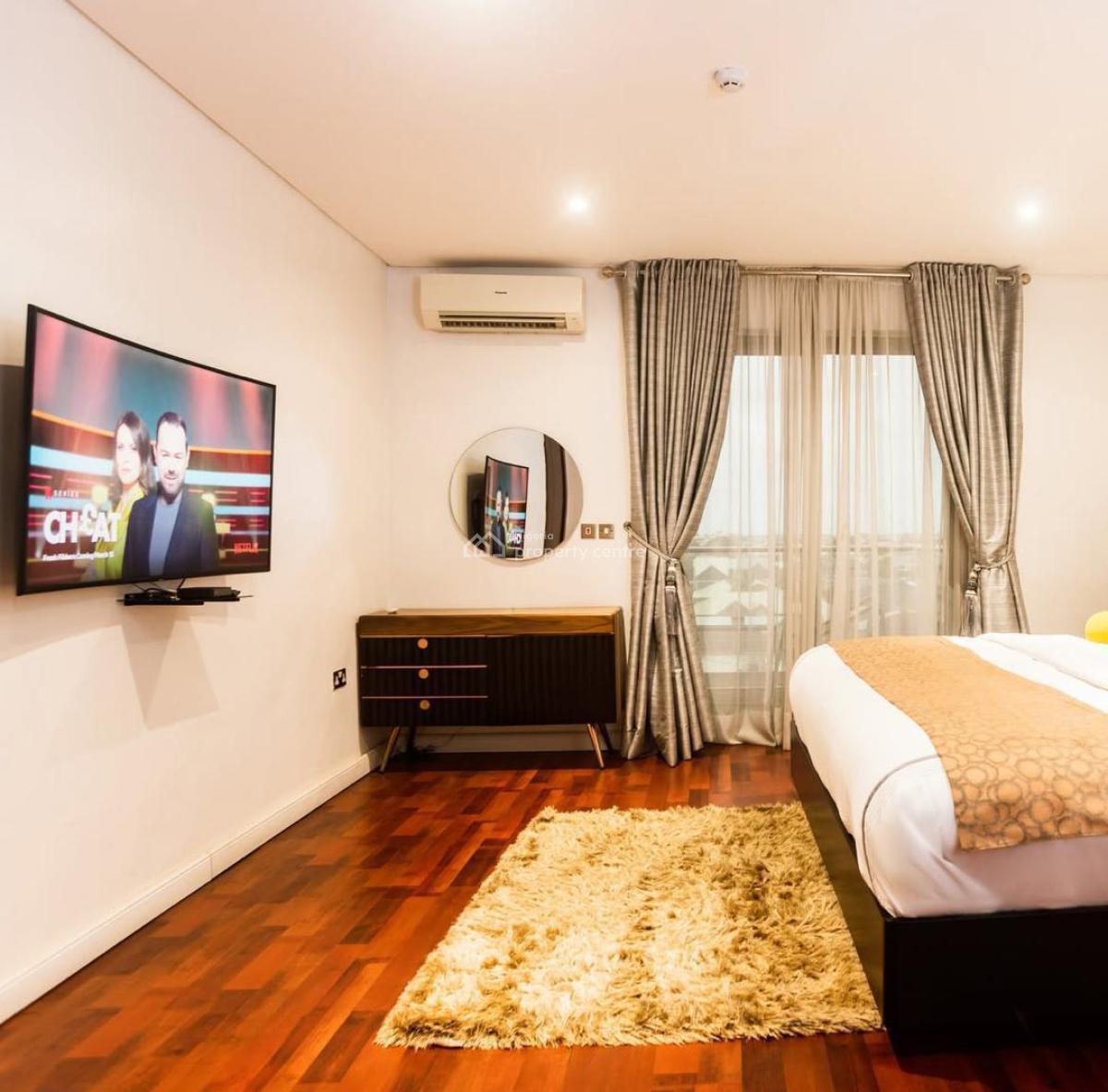 3 Bedroom Apartment with Swimming Pool, Lekki Phase 1, Lekki, Lagos, Flat / Apartment Short Let