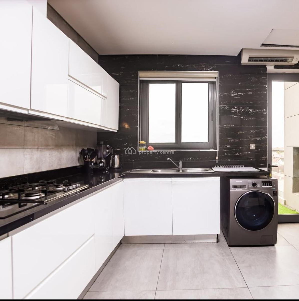 3 Bedroom Apartment with Swimming Pool, Lekki Phase 1, Lekki, Lagos, Flat / Apartment Short Let