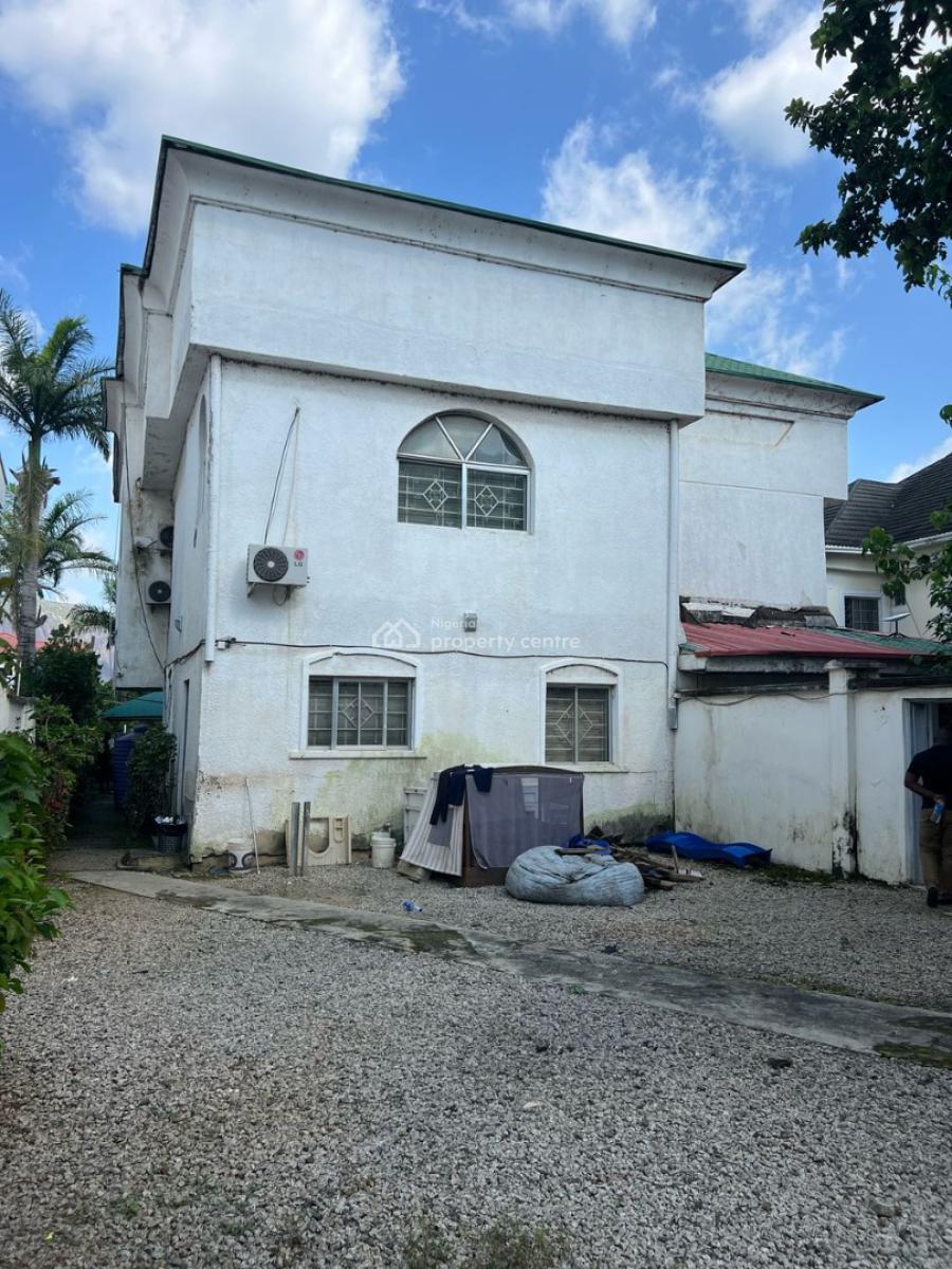 6-bedroom Detached House with 2-room Bq and a Store, Maitama District, Abuja, Detached Duplex for Sale