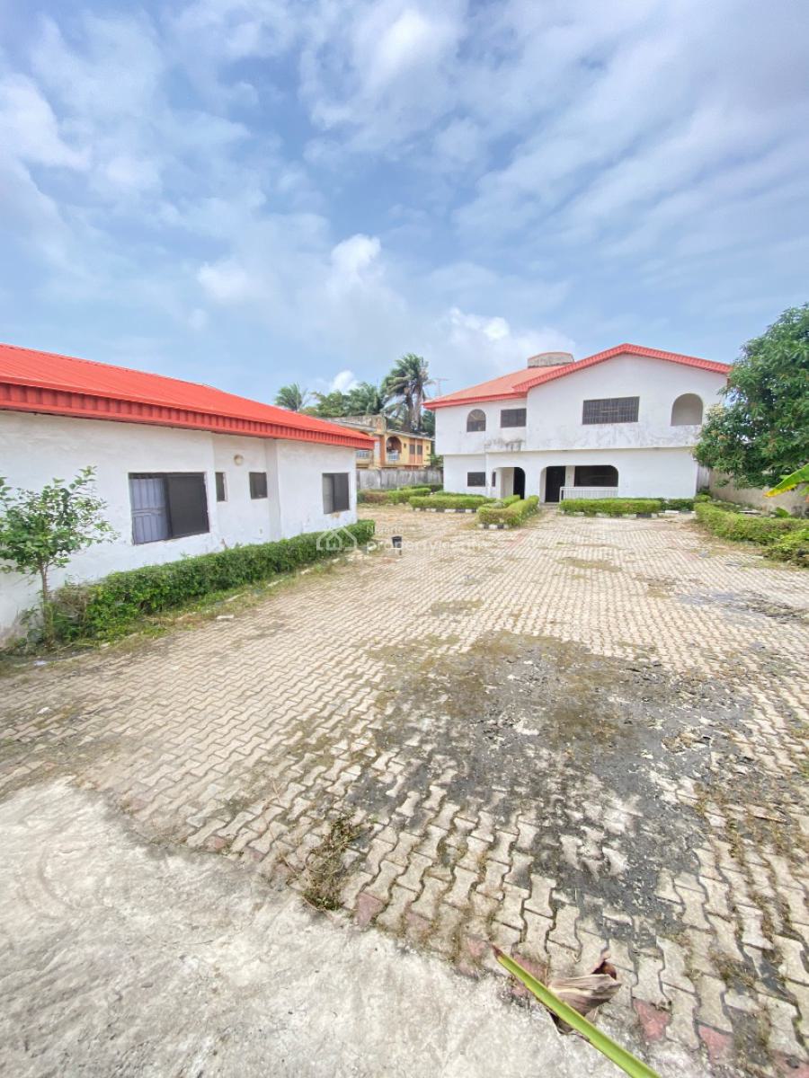 2units of  Demolishable 4bedroom Duplex on 950sqm Land, Igbo Efon, Lekki, Lagos, Detached Bungalow for Sale