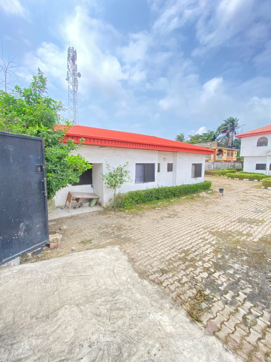 2units of  Demolishable 4bedroom Duplex on 950sqm Land, Igbo Efon, Lekki, Lagos, Detached Bungalow for Sale