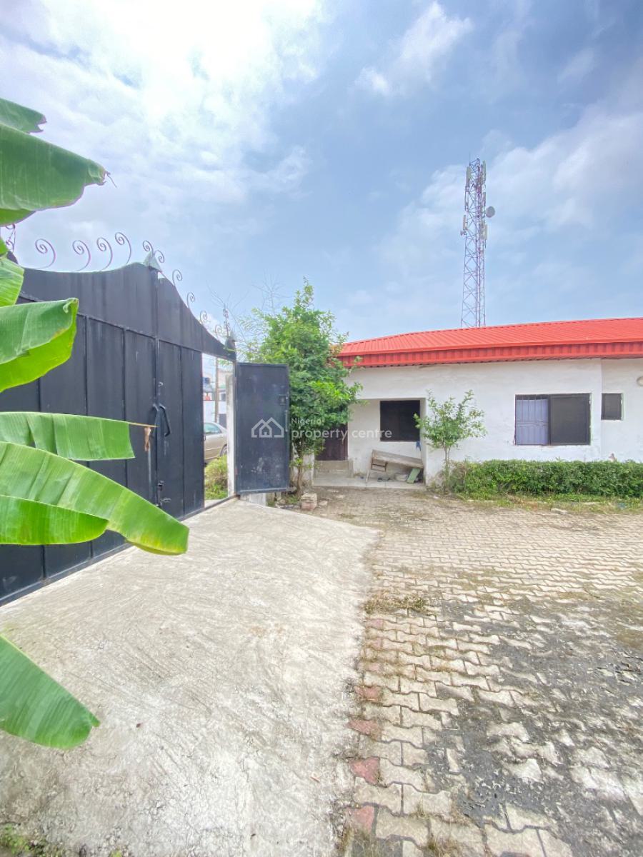 2units of  Demolishable 4bedroom Duplex on 950sqm Land, Igbo Efon, Lekki, Lagos, Detached Bungalow for Sale