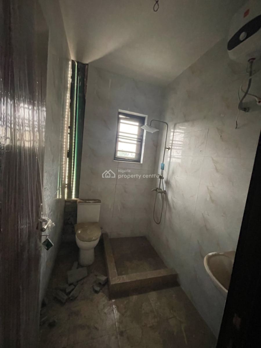 Newly Built 3bedroom Flat, Yaba, Lagos, Block of Flats for Sale