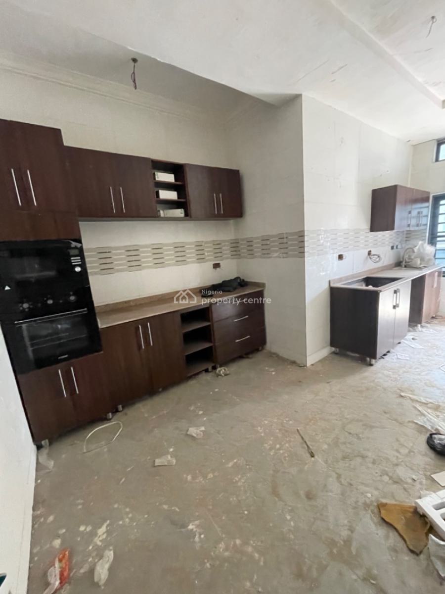 Newly Built 3bedroom Flat, Yaba, Lagos, Block of Flats for Sale