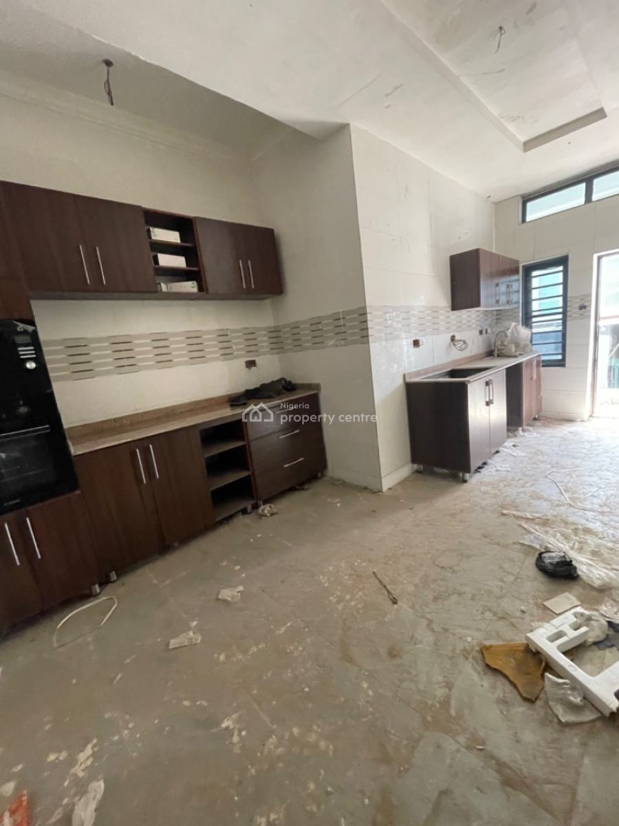 Newly Built 3bedroom Flat, Yaba, Lagos, Block of Flats for Sale