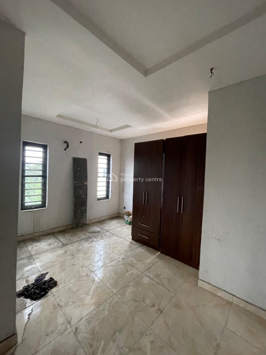 Newly Built 3bedroom Flat, Yaba, Lagos, Block of Flats for Sale
