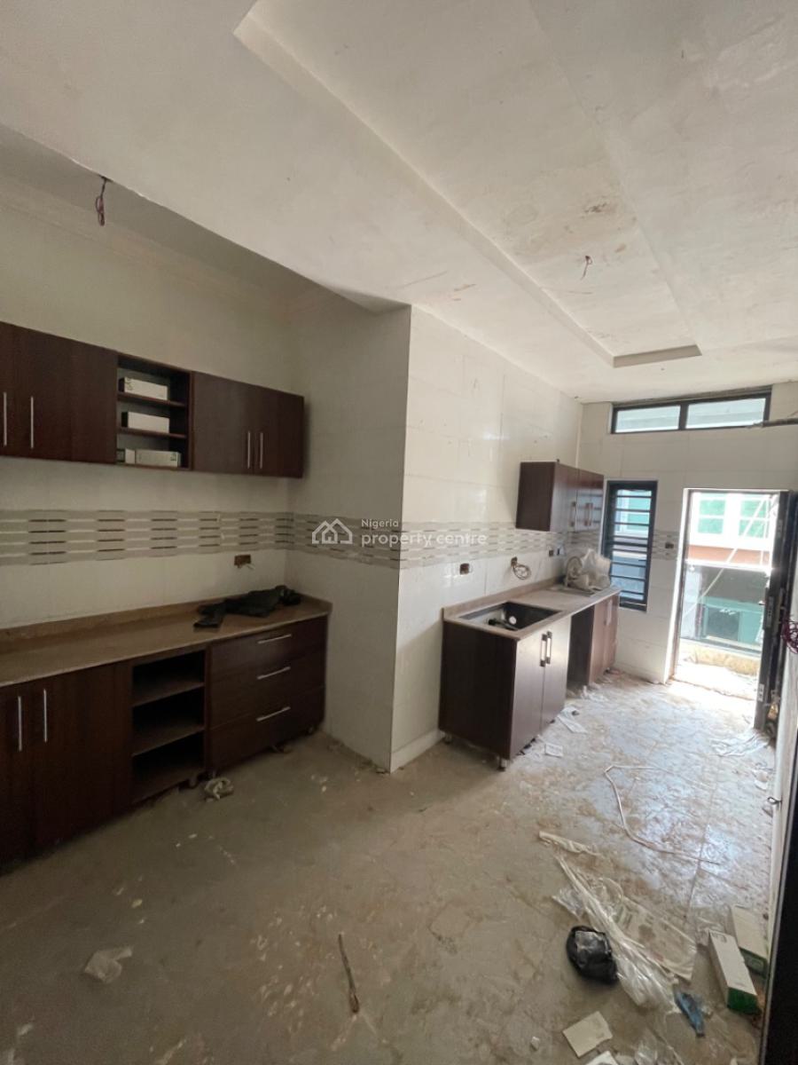 Newly Built 3bedroom Flat, Yaba, Lagos, Block of Flats for Sale