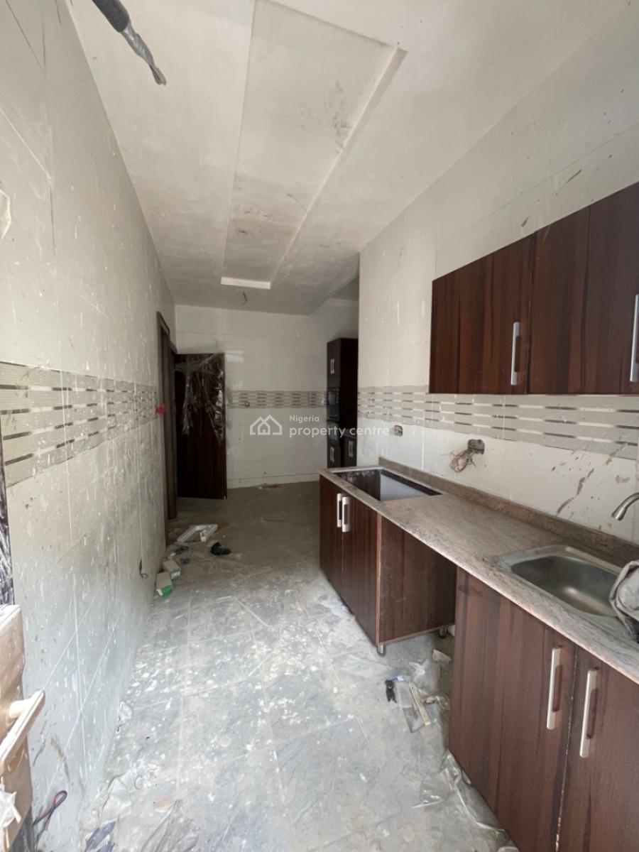 Newly Built 3bedroom Flat, Yaba, Lagos, Block of Flats for Sale