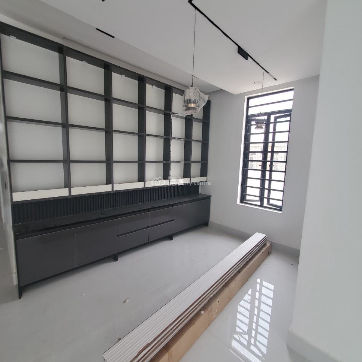 Spacious Well Build 5bedroom Fully Detached Duplex, Lekki Phase 1, Lekki, Lagos, House for Sale