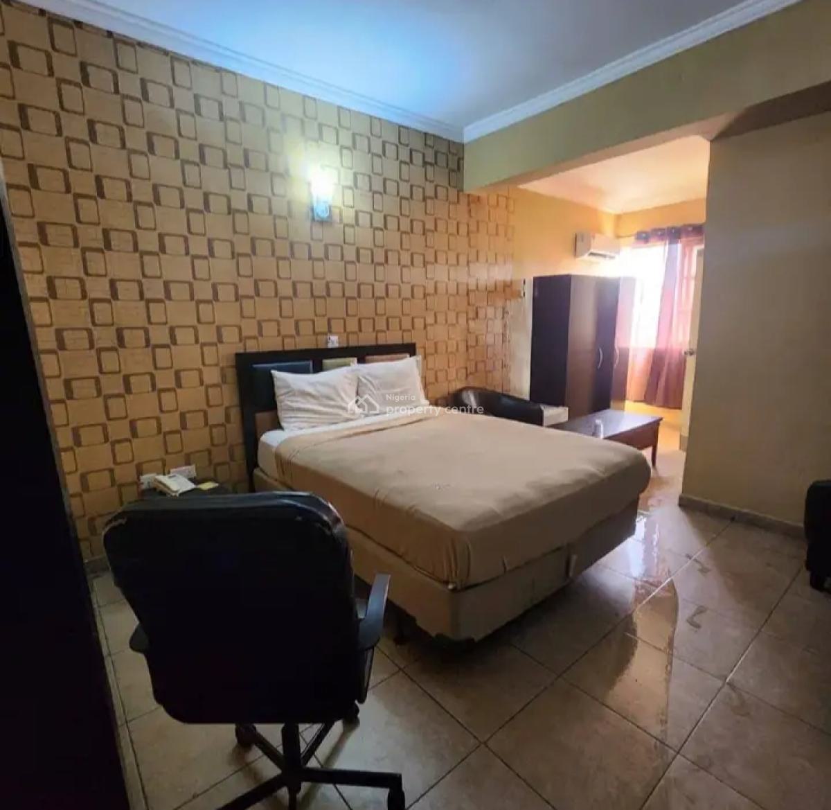 a Well Built Hotel, Sango Road, Eleyele, Ibadan, Oyo, Hotel / Guest House for Sale