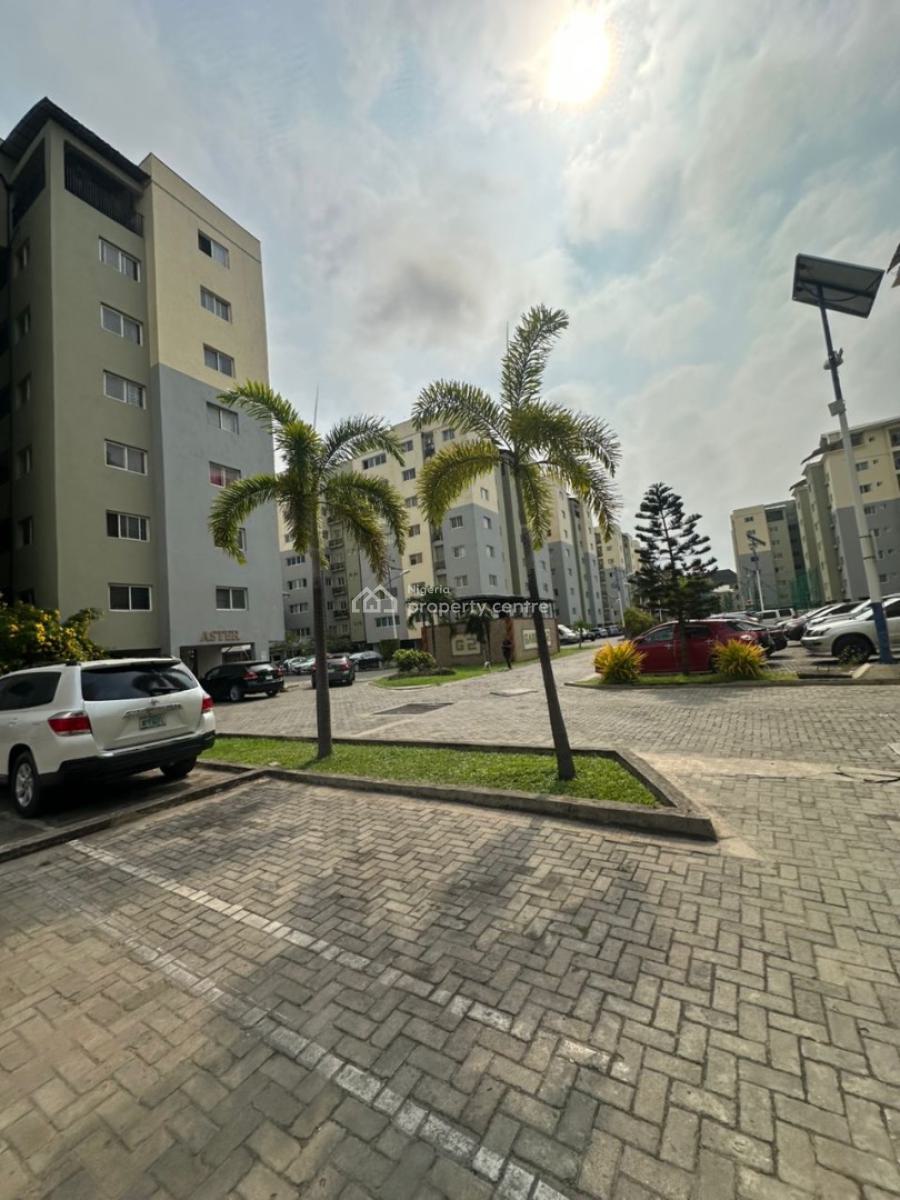 Standard Renovated 3bedroom Flat with Bq, Primewater View, Ikate, Lekki, Lagos, Flat / Apartment for Sale