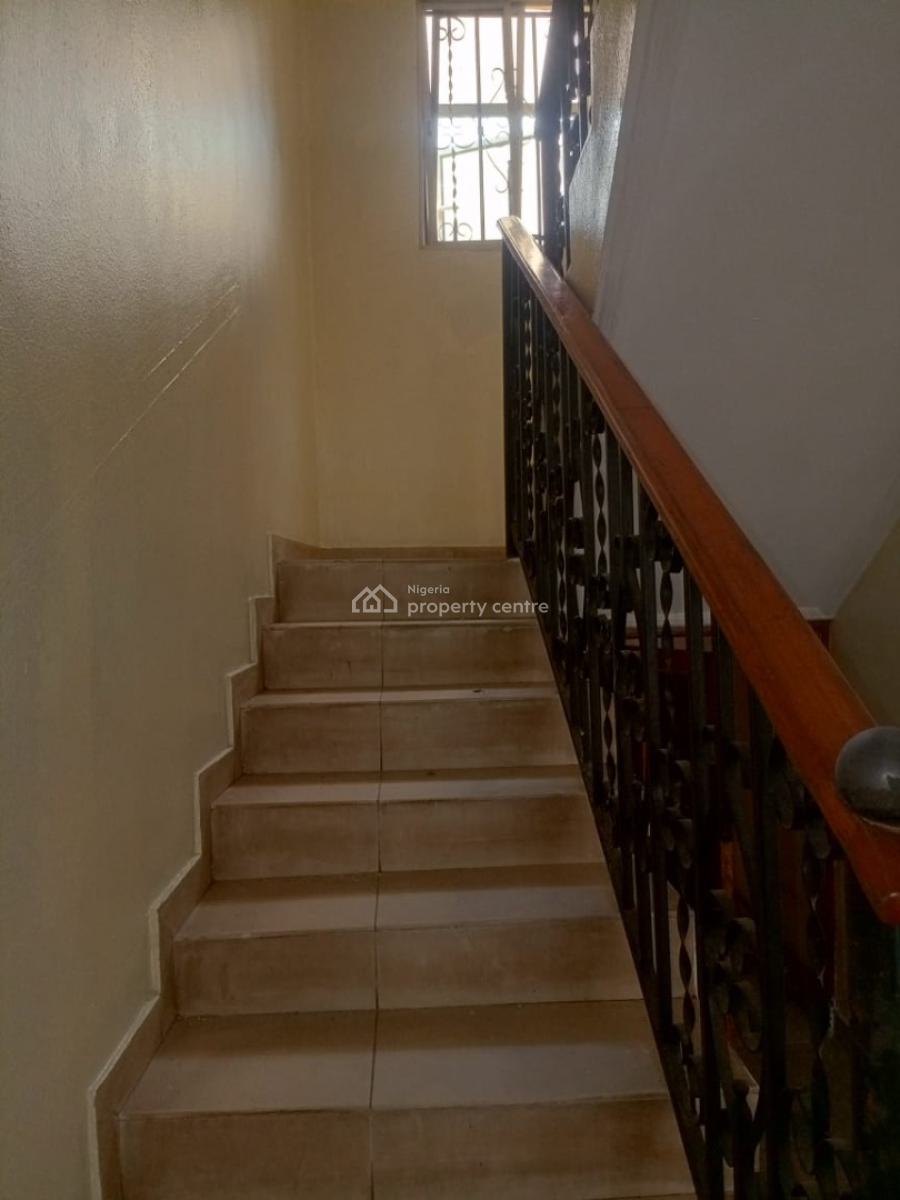 4 Bedroom Semi Detached House, Magodo Gra 2, Gra Phase 2, Magodo, Lagos, Semi-detached Duplex for Rent