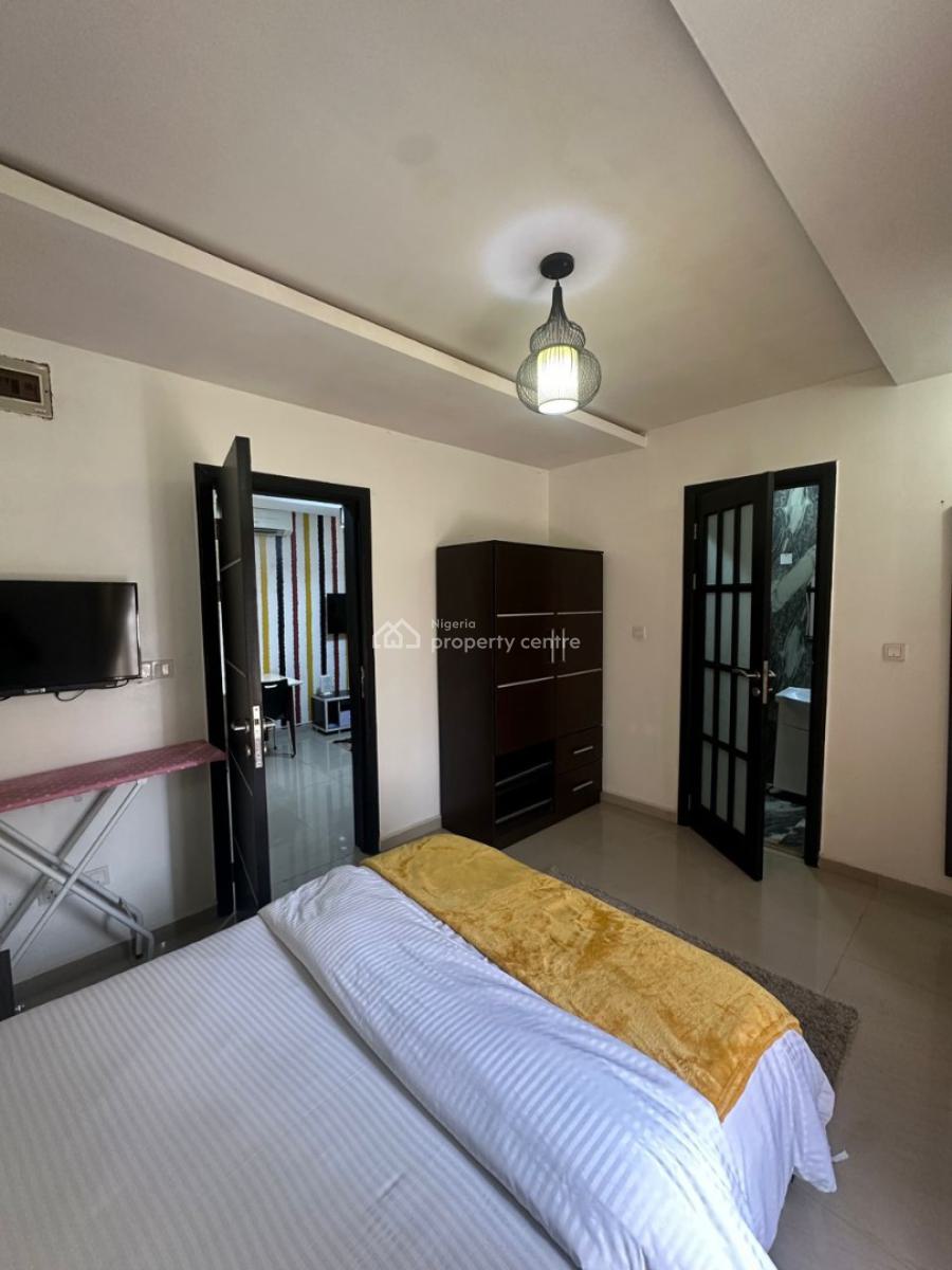 Furnished, Well Maintained 1 Bedroom Apartment with Swimming Pool, Ikoyi, Lagos, Flat / Apartment for Rent