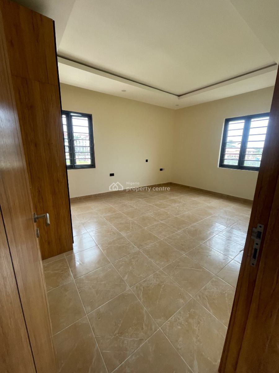 Executive 2 Bedroom, Off Admiralty Way, Lekki Phase 1, Lekki, Lagos, Flat / Apartment for Rent