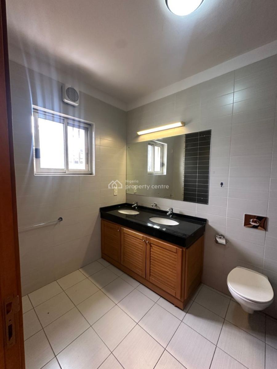 Spacious, Well Maintained 4 Bedroom Apartment, Ikoyi, Lagos, Flat / Apartment for Rent