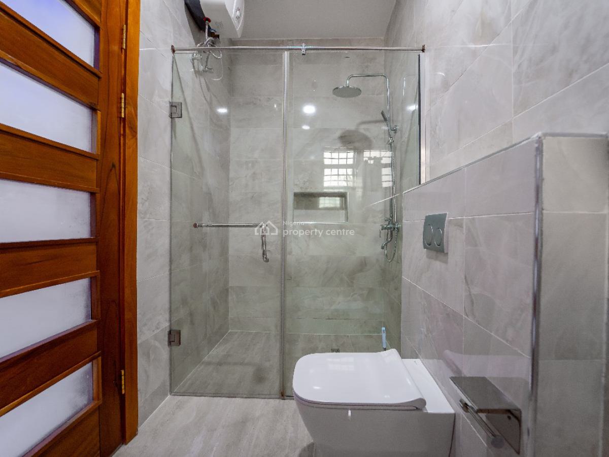 Lovely 5 Bedroom Apartment Off Admiralty Road Lekki-phase-1, African Lane, Off Admiralty Road, Lekki Phase 1, Lekki, Lagos, Terraced Duplex Short Let