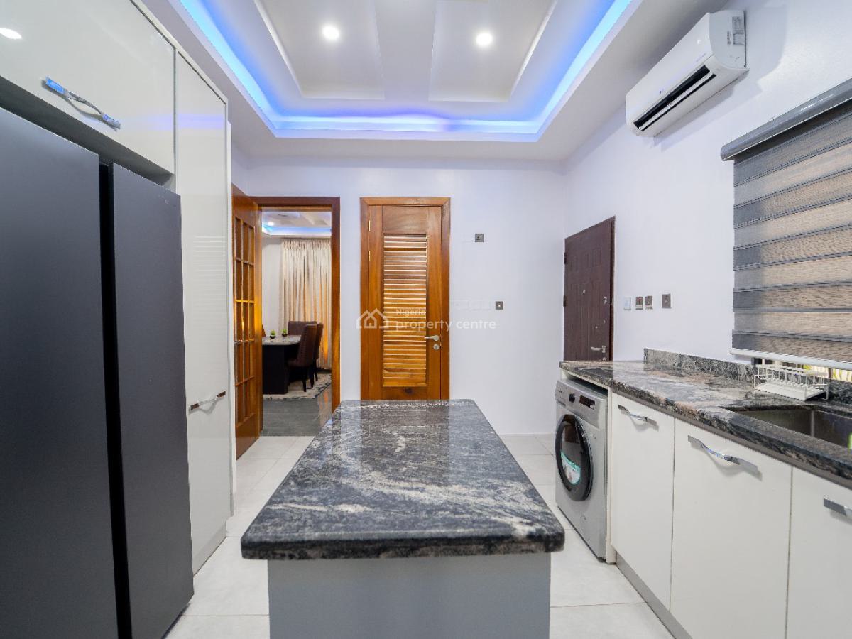 Lovely 5 Bedroom Apartment Off Admiralty Road Lekki-phase-1, African Lane, Off Admiralty Road, Lekki Phase 1, Lekki, Lagos, Terraced Duplex Short Let