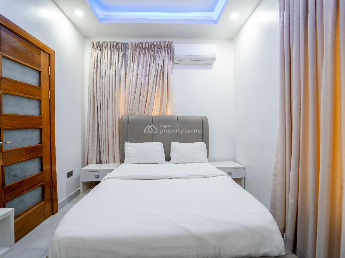 Lovely 5 Bedroom Apartment Off Admiralty Road Lekki-phase-1, African Lane, Off Admiralty Road, Lekki Phase 1, Lekki, Lagos, Terraced Duplex Short Let