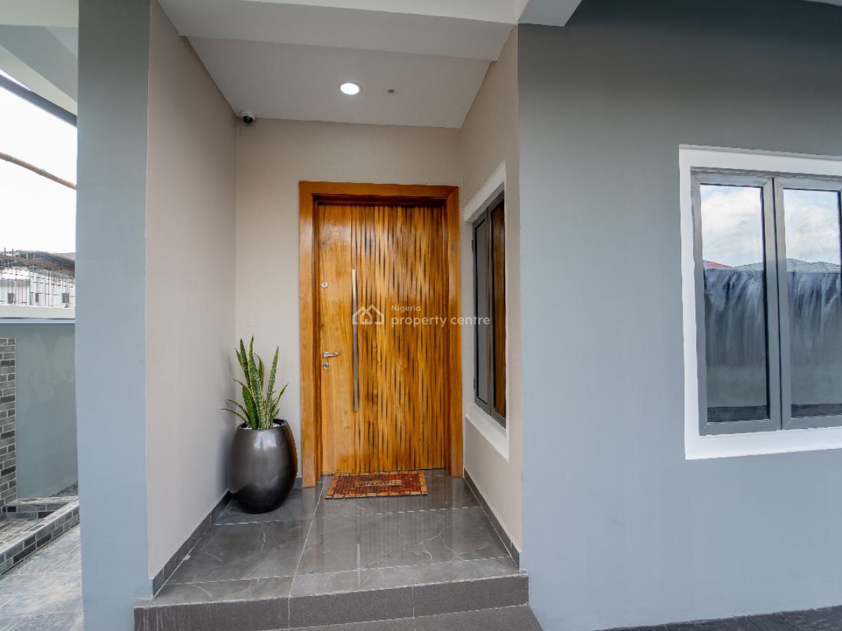 Lovely 5 Bedroom Apartment Off Admiralty Road Lekki-phase-1, African Lane, Off Admiralty Road, Lekki Phase 1, Lekki, Lagos, Terraced Duplex Short Let