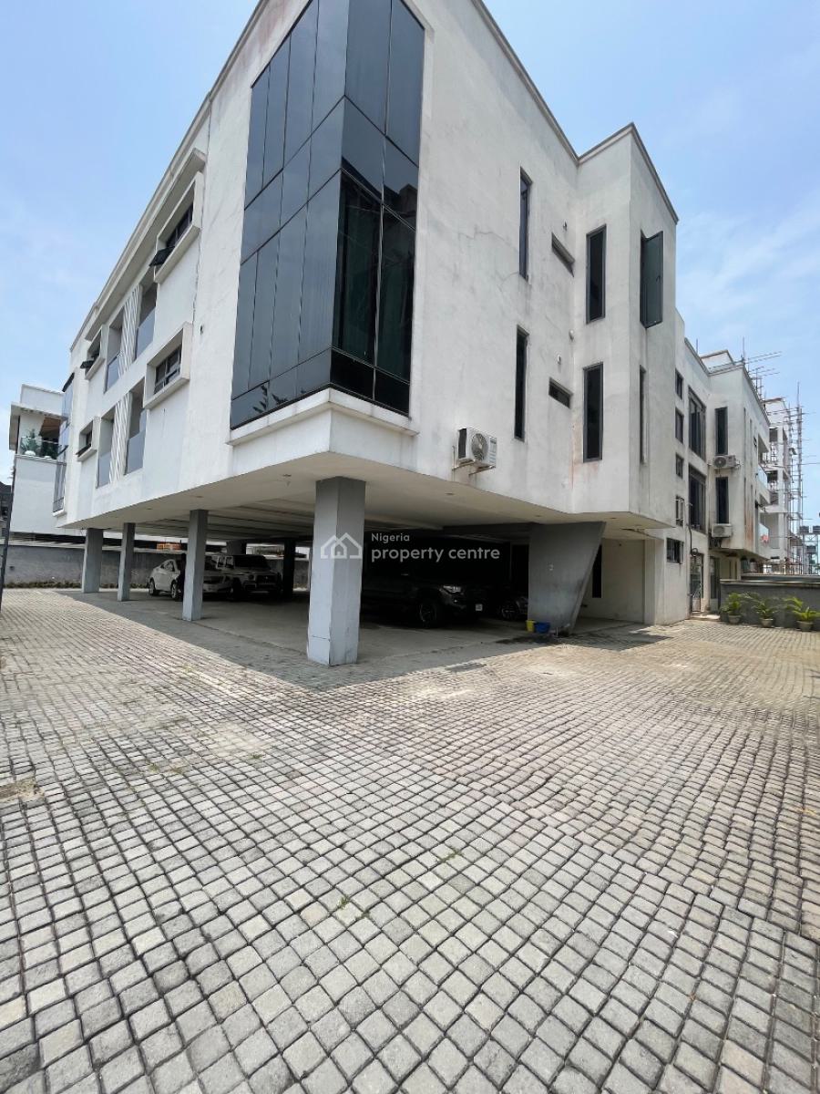 3 Bedroom, Right Hand Side Inside an Estate, Lekki Phase 1, Lekki, Lagos, Flat / Apartment for Rent