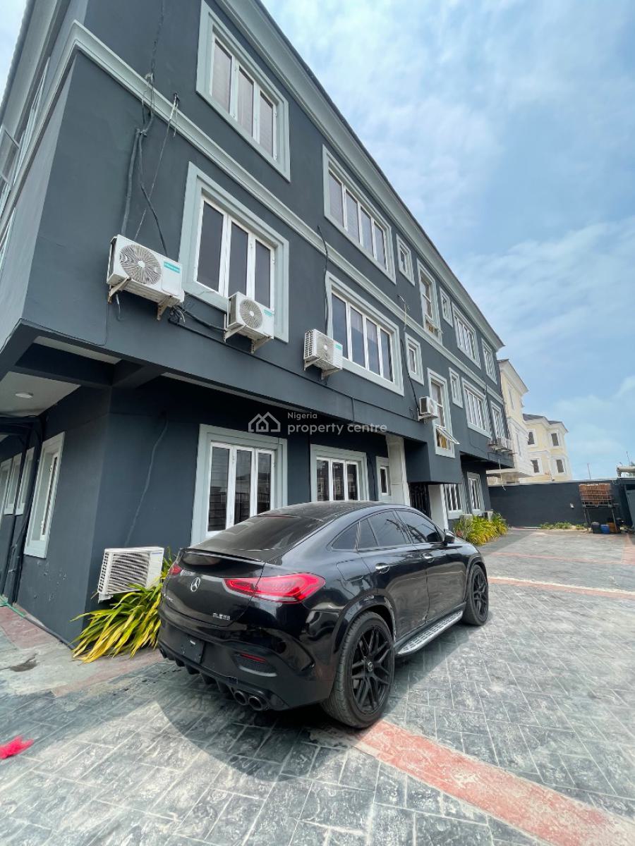 2 Bedroom Flat with Study Room, Right Hand Side Inside an Estate, Lekki Phase 1, Lekki, Lagos, Flat / Apartment for Rent