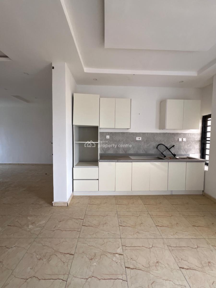 Luxury 4 Bedroom Penthouse, Orchid Road, Lafiaji, Lekki, Lagos, Flat / Apartment for Sale