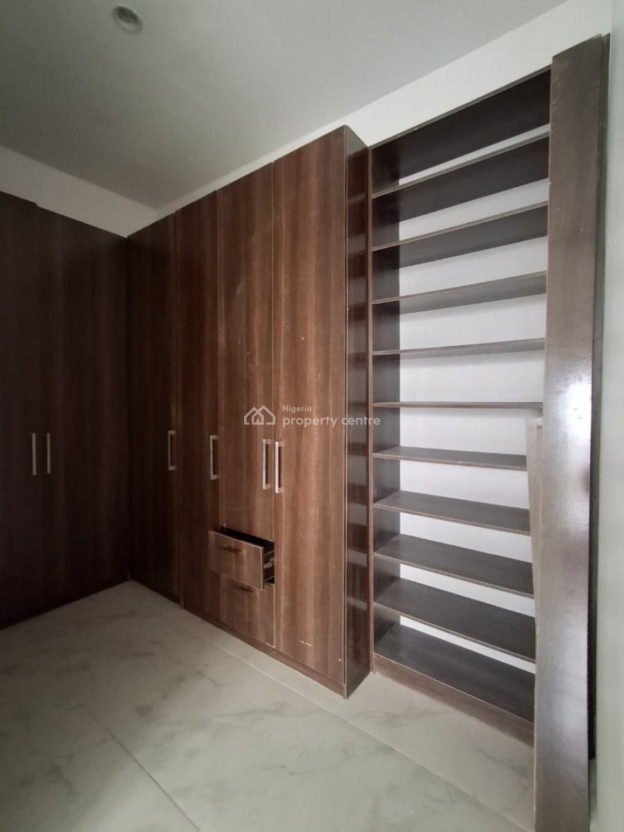 5bed Fully Detached Duplex, in a Well-secured Estate, Ologolo, Lekki, Lagos, Detached Duplex for Sale