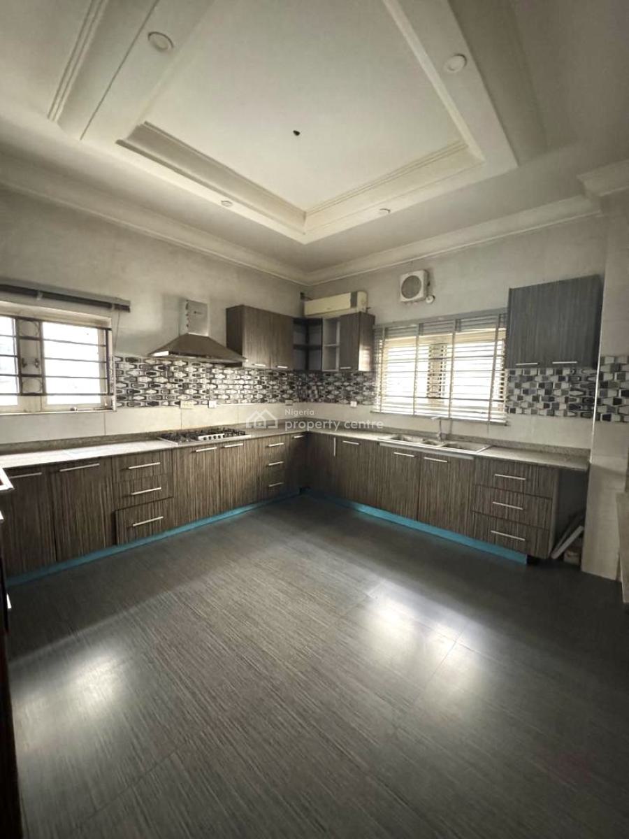 Luxury 4-bedroom Semi-detached House with a Bq, Banana Island, Ikoyi, Lagos, Semi-detached Duplex for Rent