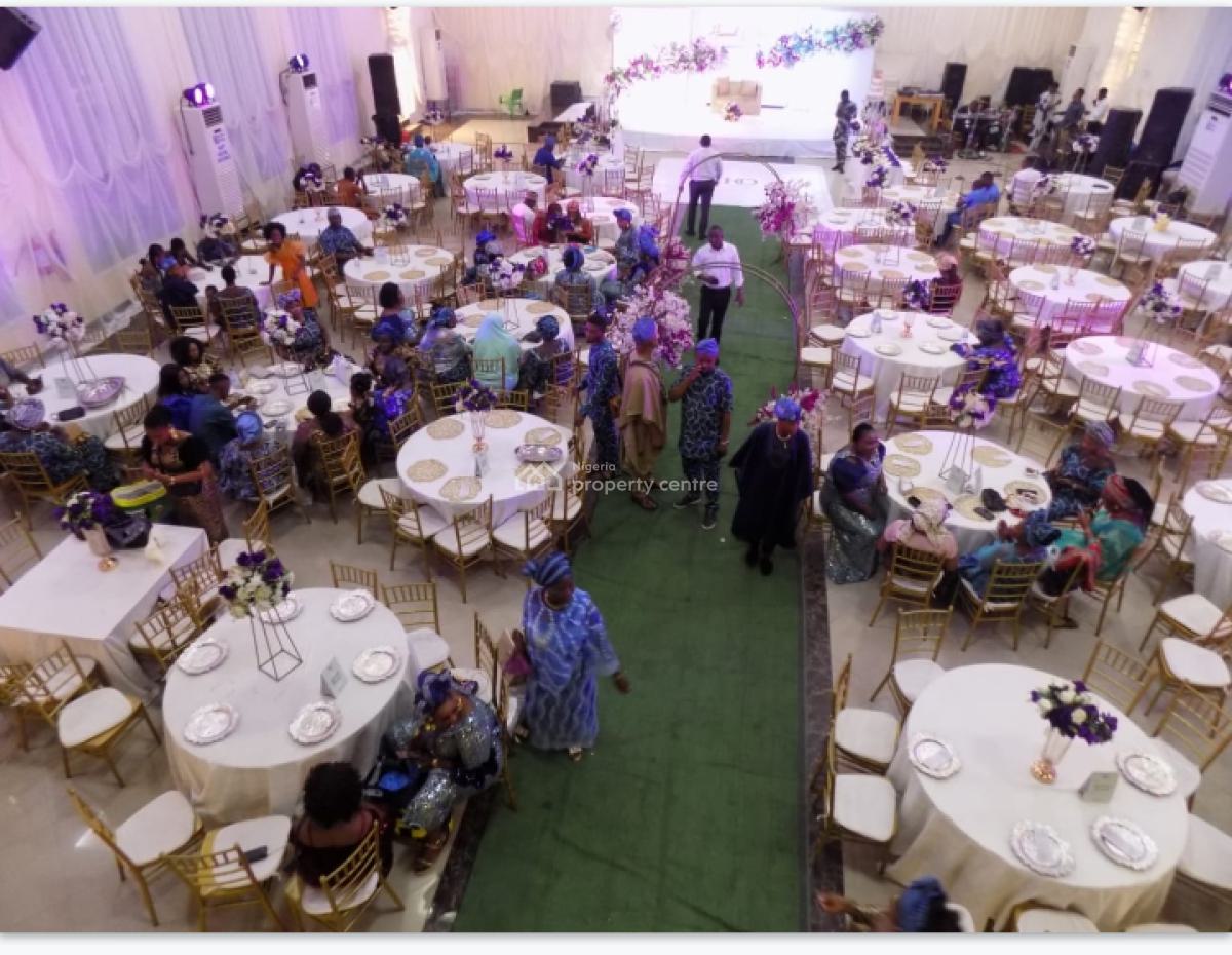 Spacious 500-capacity Banquet Hall, Facing Lekki Epe Express Way,, Sangotedo, Ajah, Lagos, Hall for Rent