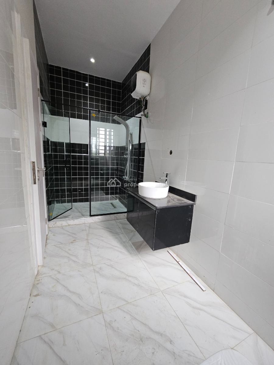 5 Bedroom Semi Detached Duplex with Alluring Features, Ikeja Gra, Ikeja, Lagos, Semi-detached Duplex for Sale