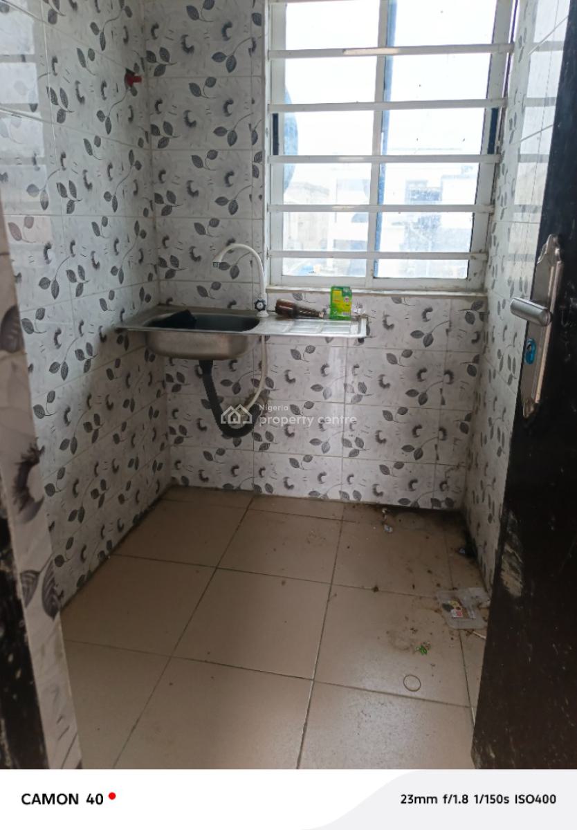 Luxury Room Self Contain Upstairs at Badore Ajah Lagos, Badore Ajah Lagos, Badore, Ajah, Lagos, Self Contain (single Rooms) for Rent