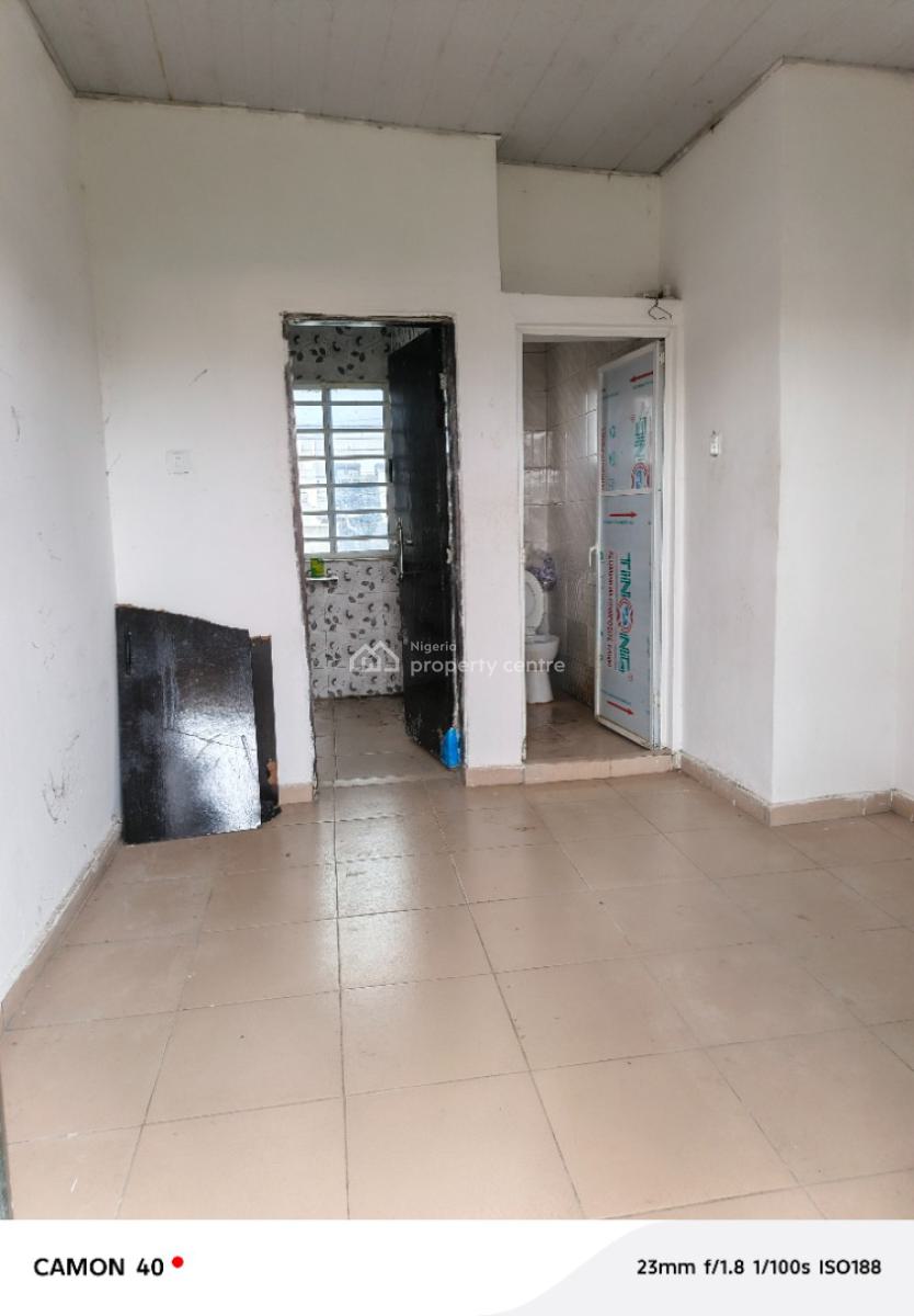 Luxury Room Self Contain Upstairs at Badore Ajah Lagos, Badore Ajah Lagos, Badore, Ajah, Lagos, Self Contain (single Rooms) for Rent