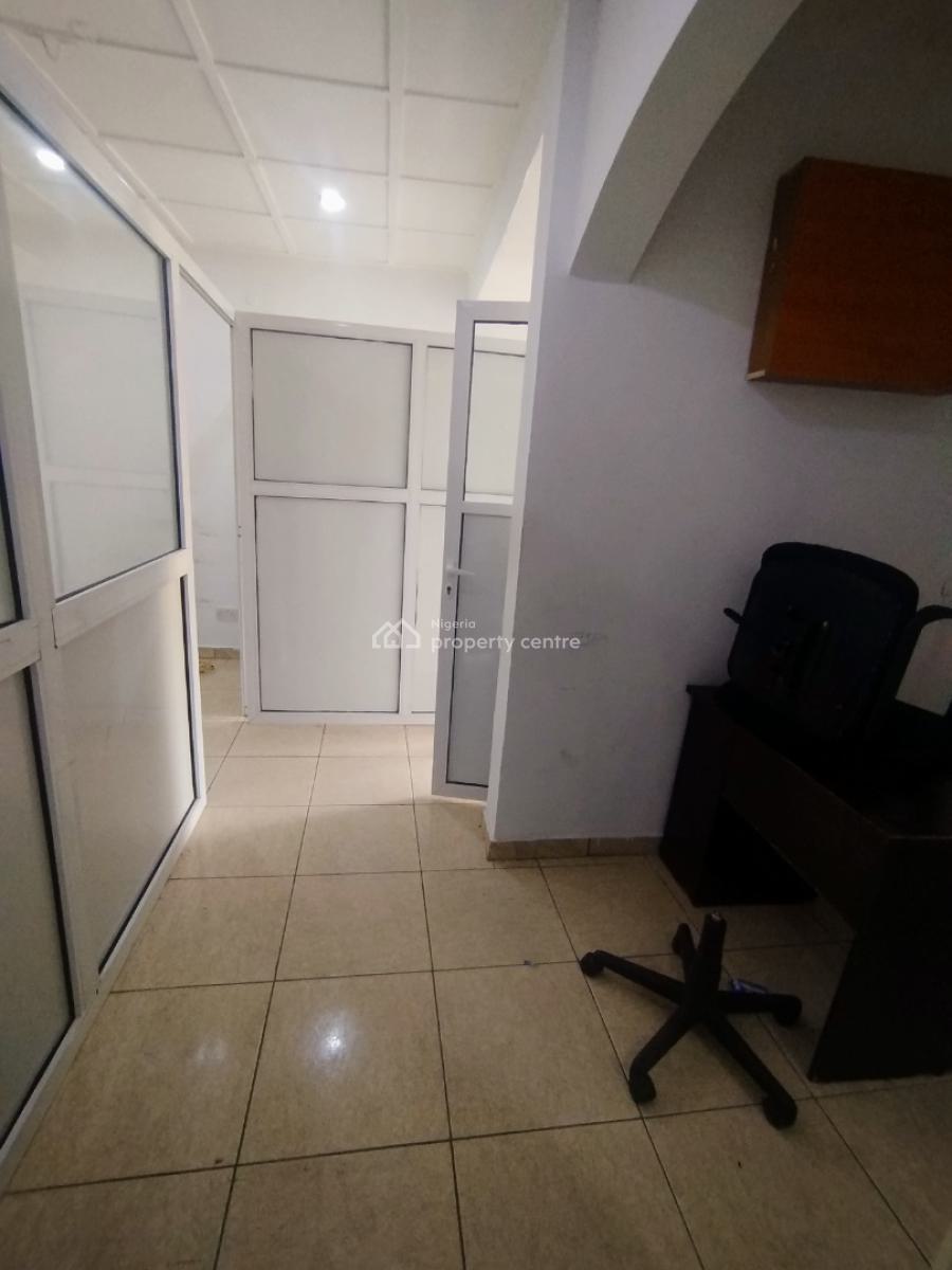 2-bedroom Office Space with 2 Toilets, Off Admiralty Way, Lekki Phase 1, Lekki, Lagos, Office Space for Rent