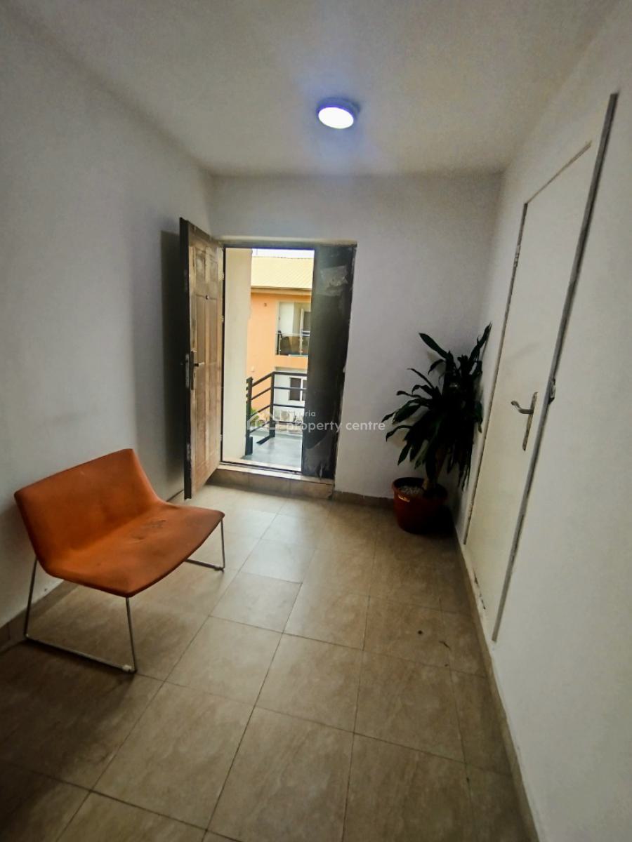 2-bedroom Office Space with 2 Toilets, Off Admiralty Way, Lekki Phase 1, Lekki, Lagos, Office Space for Rent