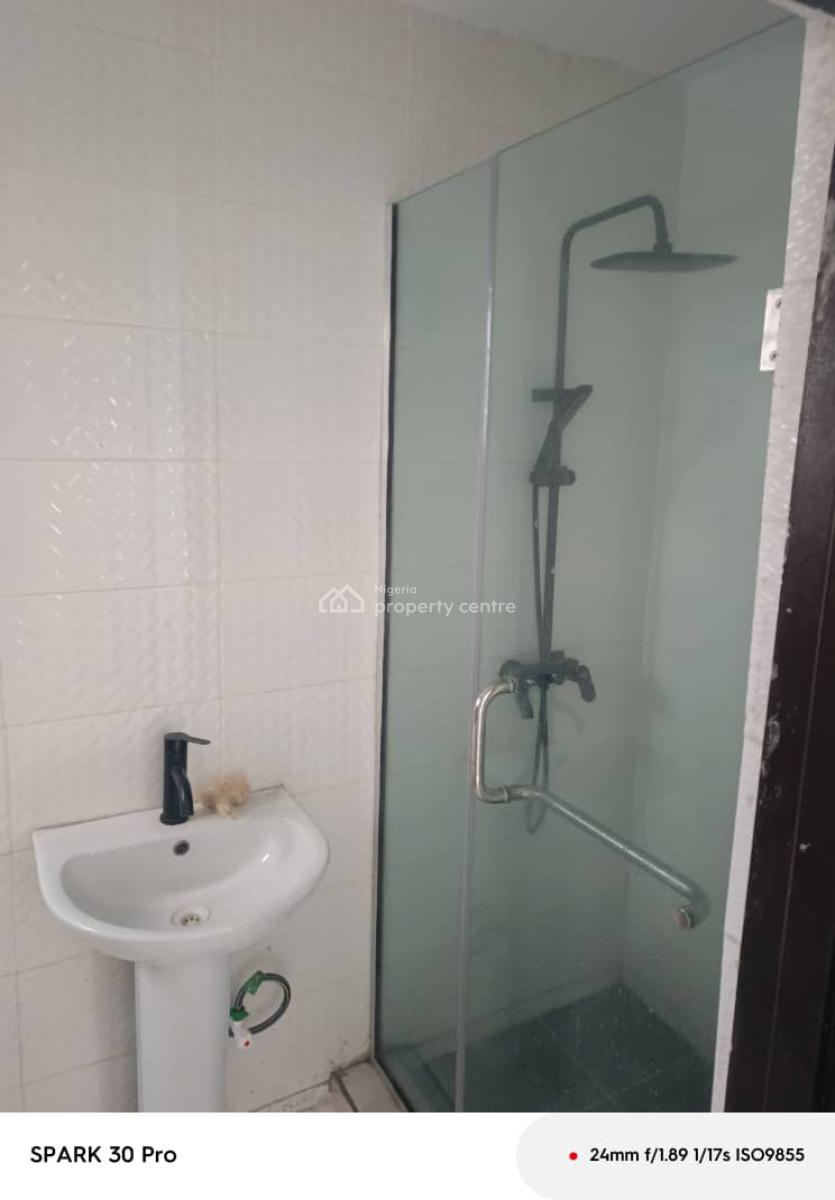 Newly Built and  Serviced 2 Bedroom Apartment, Friends Colony, Osapa, Lekki, Lagos, Flat / Apartment for Rent