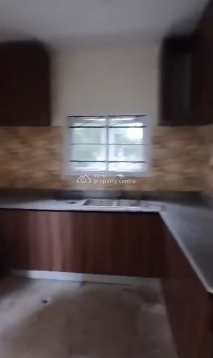 New Spacious 3bedroom En-suite Flat, By Airport Junction, Jabi, Abuja, Flat / Apartment for Rent
