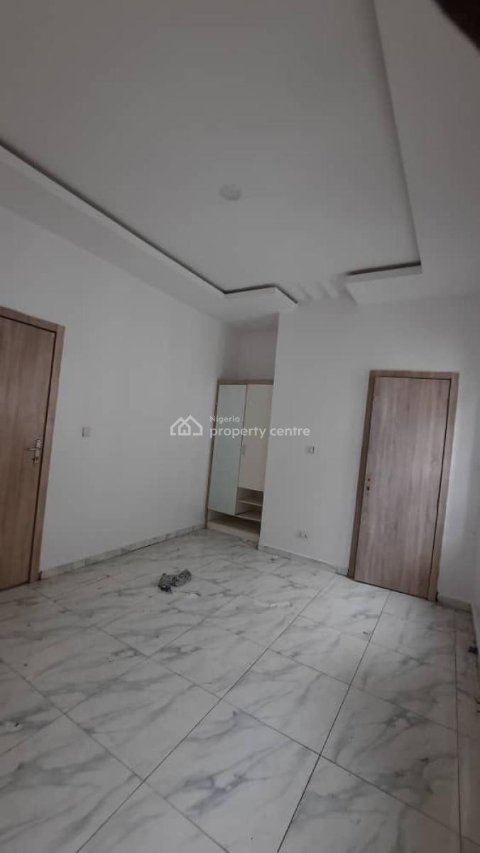 Luxury Spacious Room Upstairs in a Shared Apartment, Idado, Lekki, Lagos, Self Contain (single Rooms) for Rent