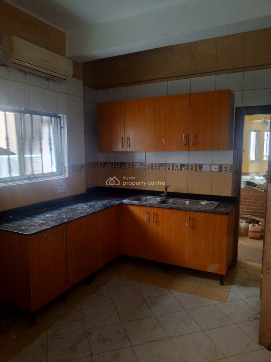 Luxury 4 Bedroom Terrace with Bq in Mini Estate, Parkview, Ikoyi, Lagos, Terraced Duplex for Rent