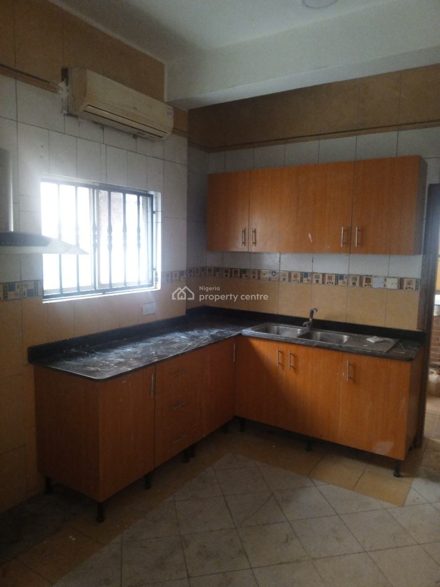 Luxury 4 Bedroom Terrace with Bq in Mini Estate, Parkview, Ikoyi, Lagos, Terraced Duplex for Rent