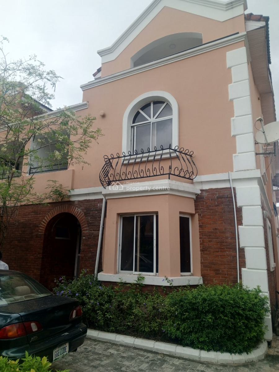Luxury 4 Bedroom Terrace with Bq in Mini Estate, Parkview, Ikoyi, Lagos, Terraced Duplex for Rent