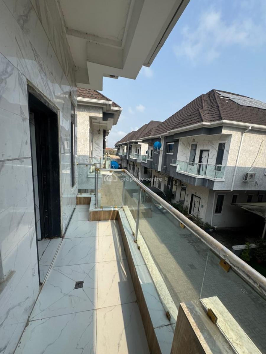 Luxury Masters Bedroom in a Shared Apartment, Ikota Villa Estate, Lekki, Lagos, Self Contain (single Rooms) for Rent
