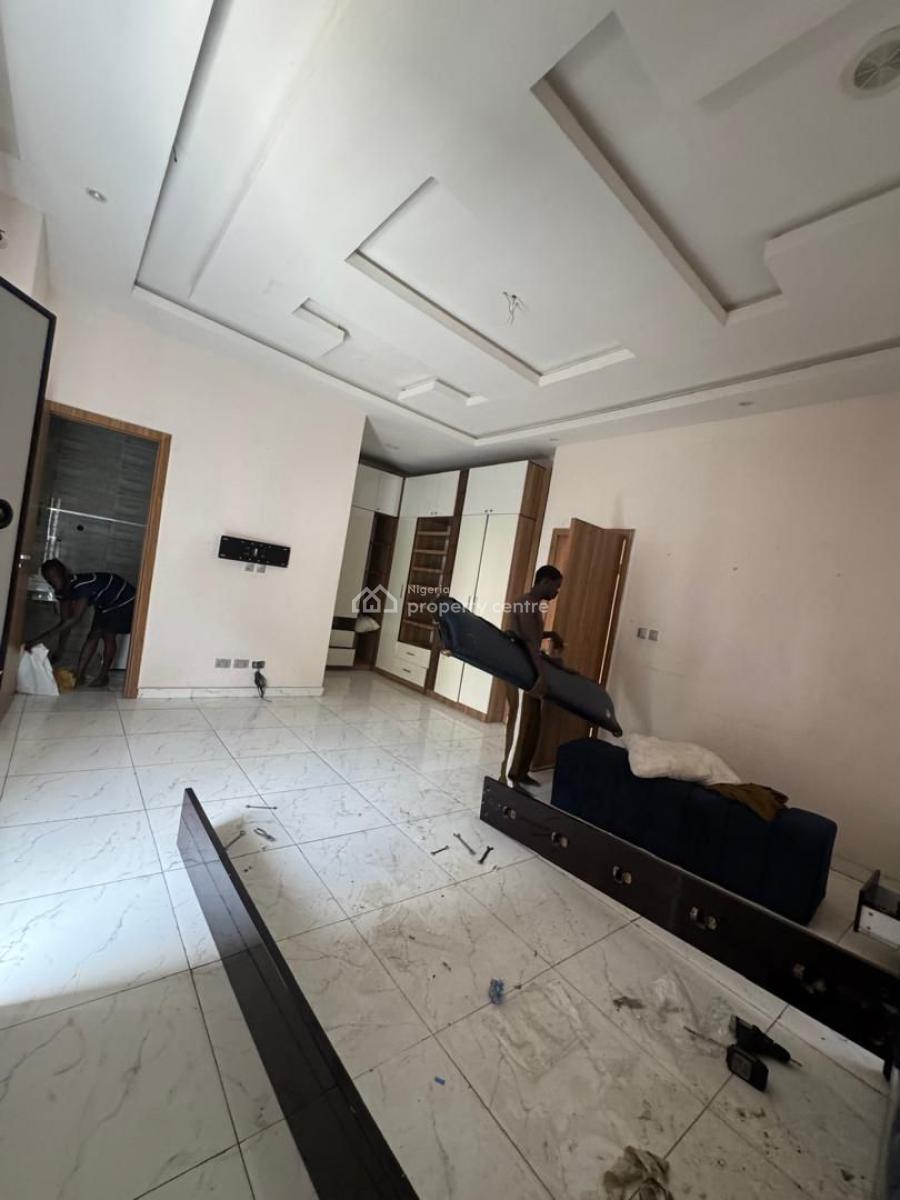 Luxury Masters Bedroom in a Shared Apartment, Ikota Villa Estate, Lekki, Lagos, Self Contain (single Rooms) for Rent