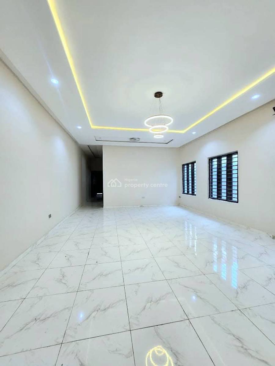 Spacious 4-bedroom Semi-detached House, Lekki Phase 1, Lekki, Lagos, House for Rent